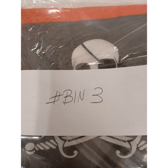 Pirate Skull Paper Napkins 16 Pck Party Scary Halloween Lunch Dinner Funny New - Picture 5 of 5